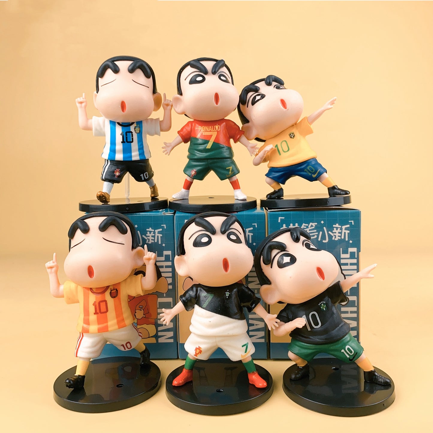 Crayon Shin-chan Soccer Star Figurine