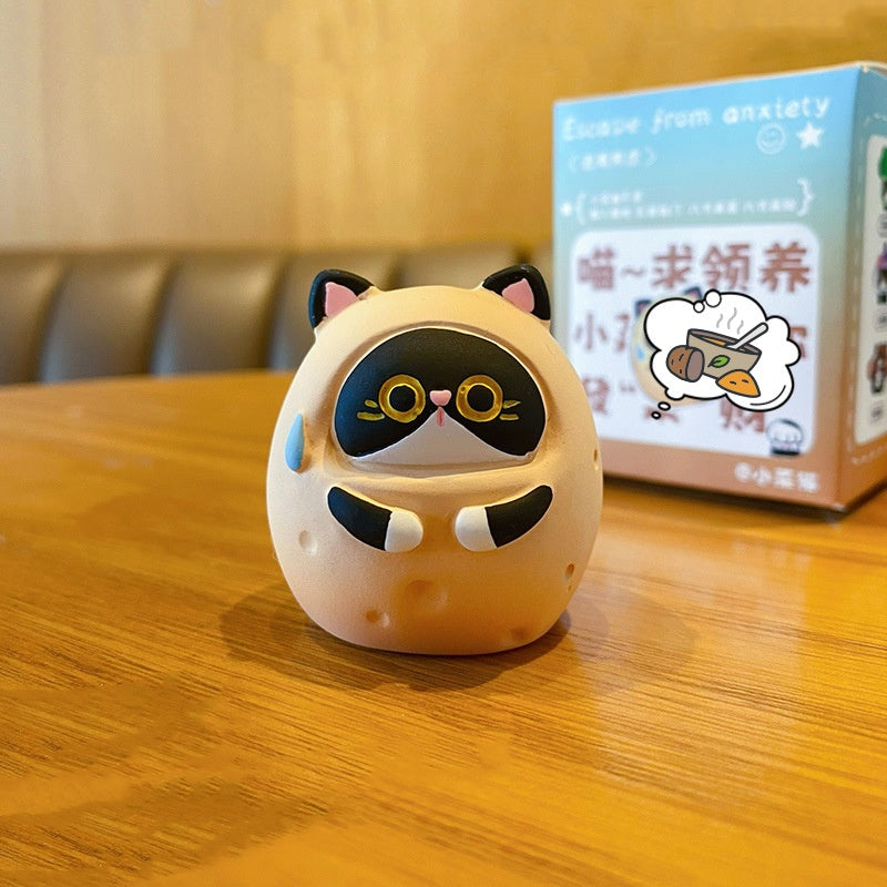 Original Design Resin Little Cat-shaped Vegetable Desktop Decorative Ornaments