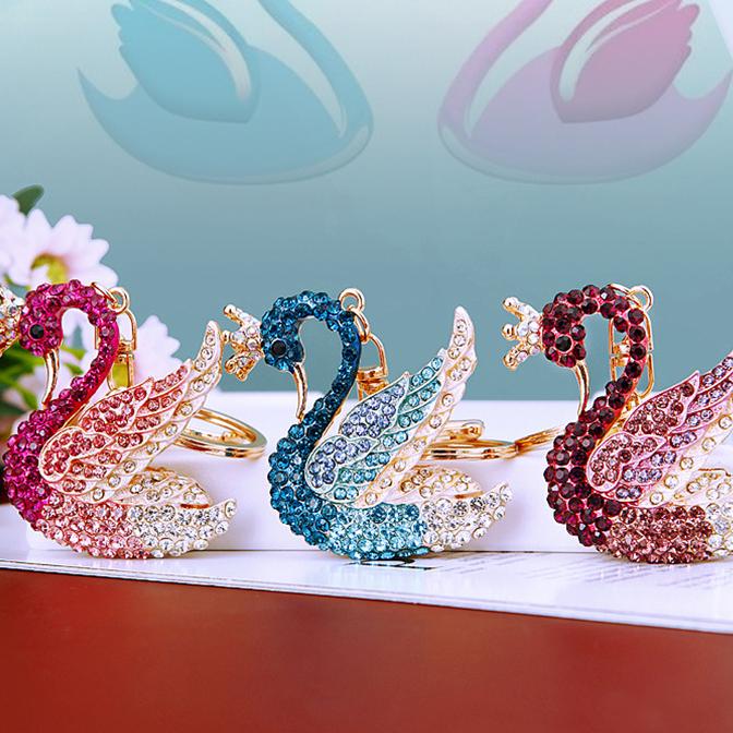 Cute Swan Keychain Shinning Diamond Crystal Rhinestone Car Key Bag Pendant